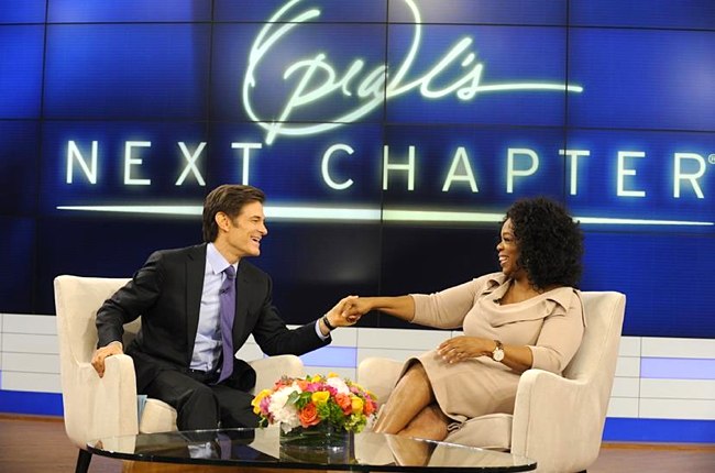 oprah-winfrey-appears-on-the-dr-oz-show-with-mehmet-oz-on-wednesday-dec-7-2011